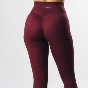 New alphalete alphalux leggings